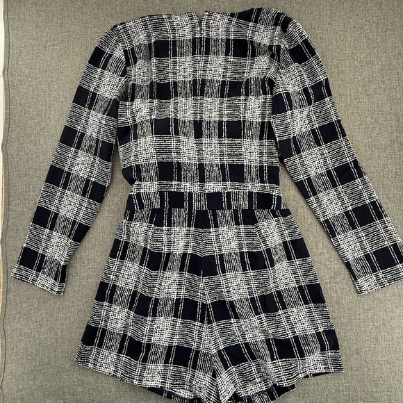 NEW! Lucy Paris Tie-Front Romper Plaid Long sleeve Large Navy & White‎ Lined - Picture 12 of 15